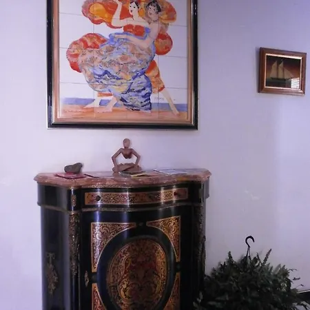 Bed & Breakfast Salvone's House Giardini Naxos