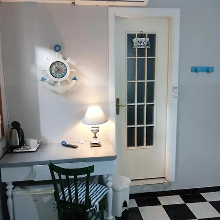 Salvone's House Couette-café