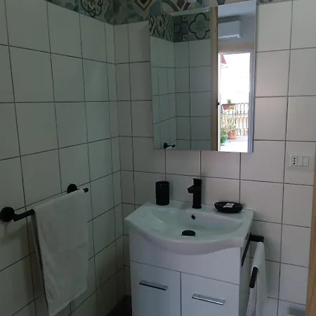 Salvone's House جيارديني ناكسوس