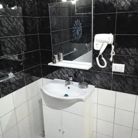 Bed and Breakfast Salvone's House Giardini Naxos